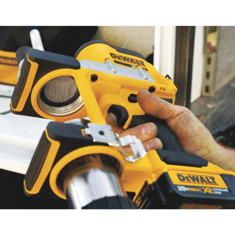 DEWALT Cordless Grease Gun (Tool Only) 20V 10000 PSI