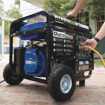 DuroMax Portable Dual Fuel Generator 12,000 Surge Watts3