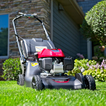 Honda HRN Walk-Behind Self-Propelled Lawn Mower with Twin Blade System and Smart Drive— 166cc Honda GCV170 Engine, 21in.10