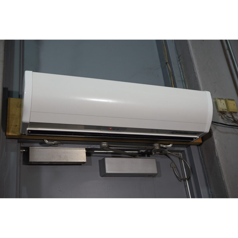 Strongway Air Curtain 36in 1/2 HP 110/120 Volts 816 CFM 2 Speed