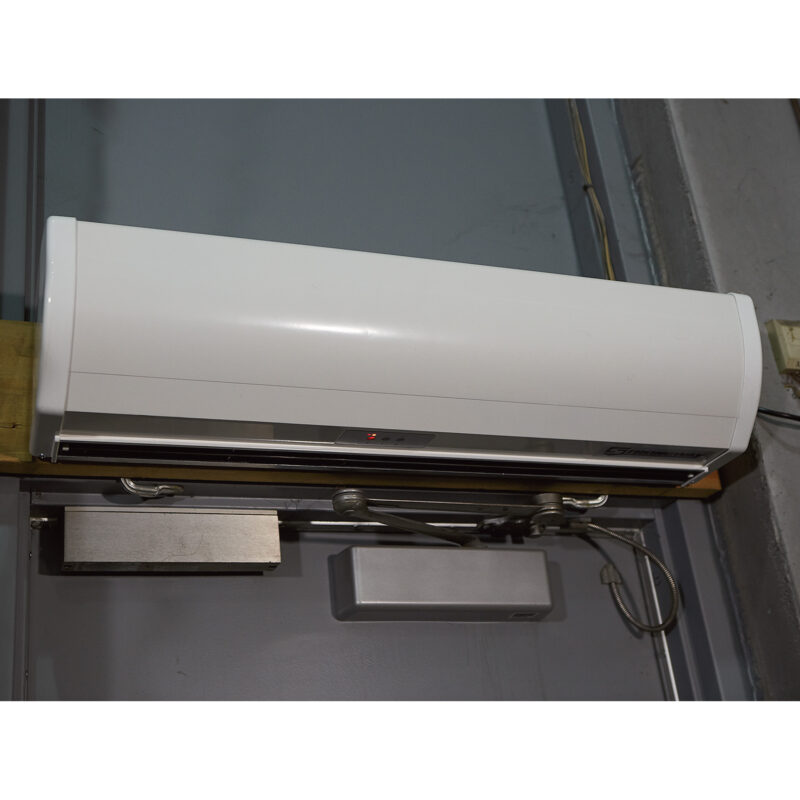 Strongway Air Curtain 48in 3/5 HP 120 Volts 992 CFM 2 Speed