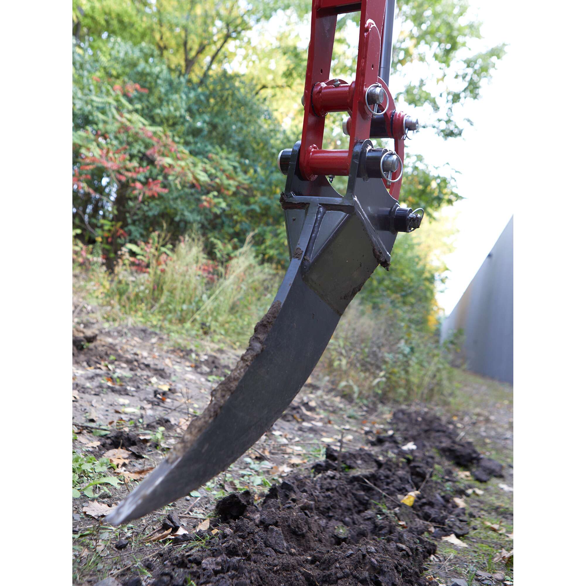 NorTrac Mini Excavator Narrow Bucket Attachment 352Lb Capacity