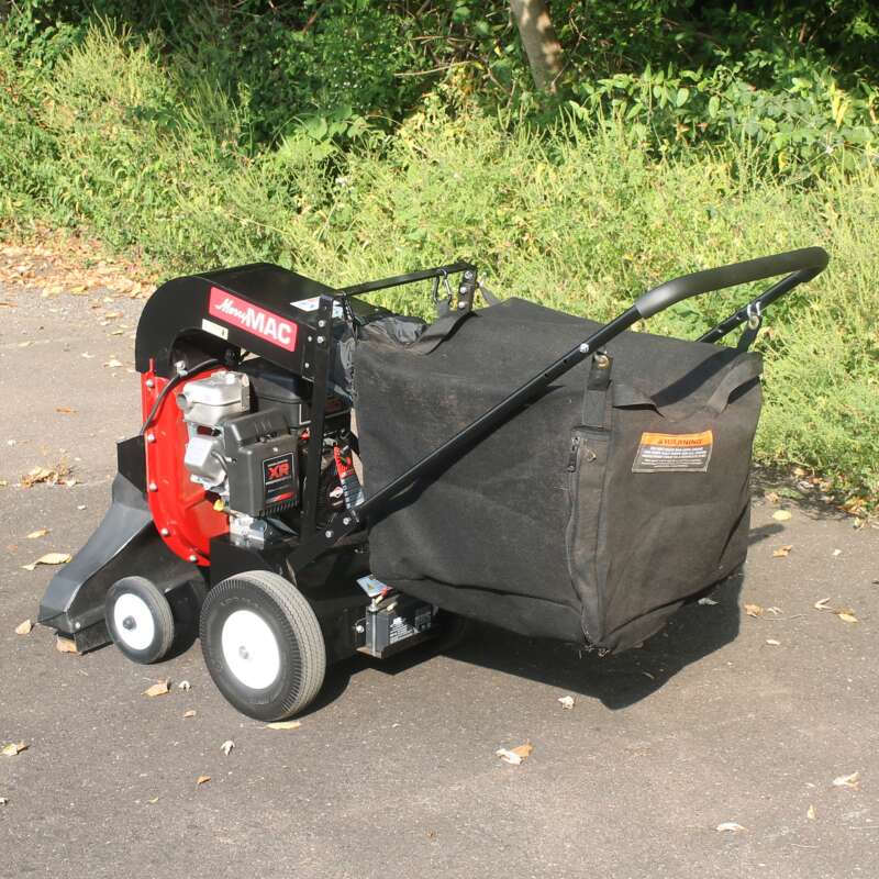 MerryMac Multi Surface Outdoor Vacuum Manual Start 250cc Briggs & Stratton OHV Engine 4Bushel Capacity